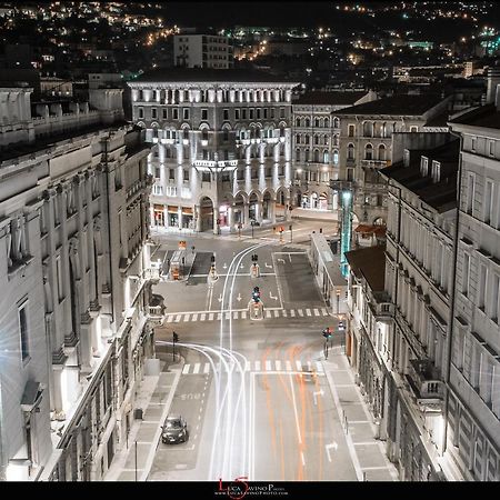 Apartamento La Boutique del Vento - Esclusivo in pieno centro Trieste Exterior foto